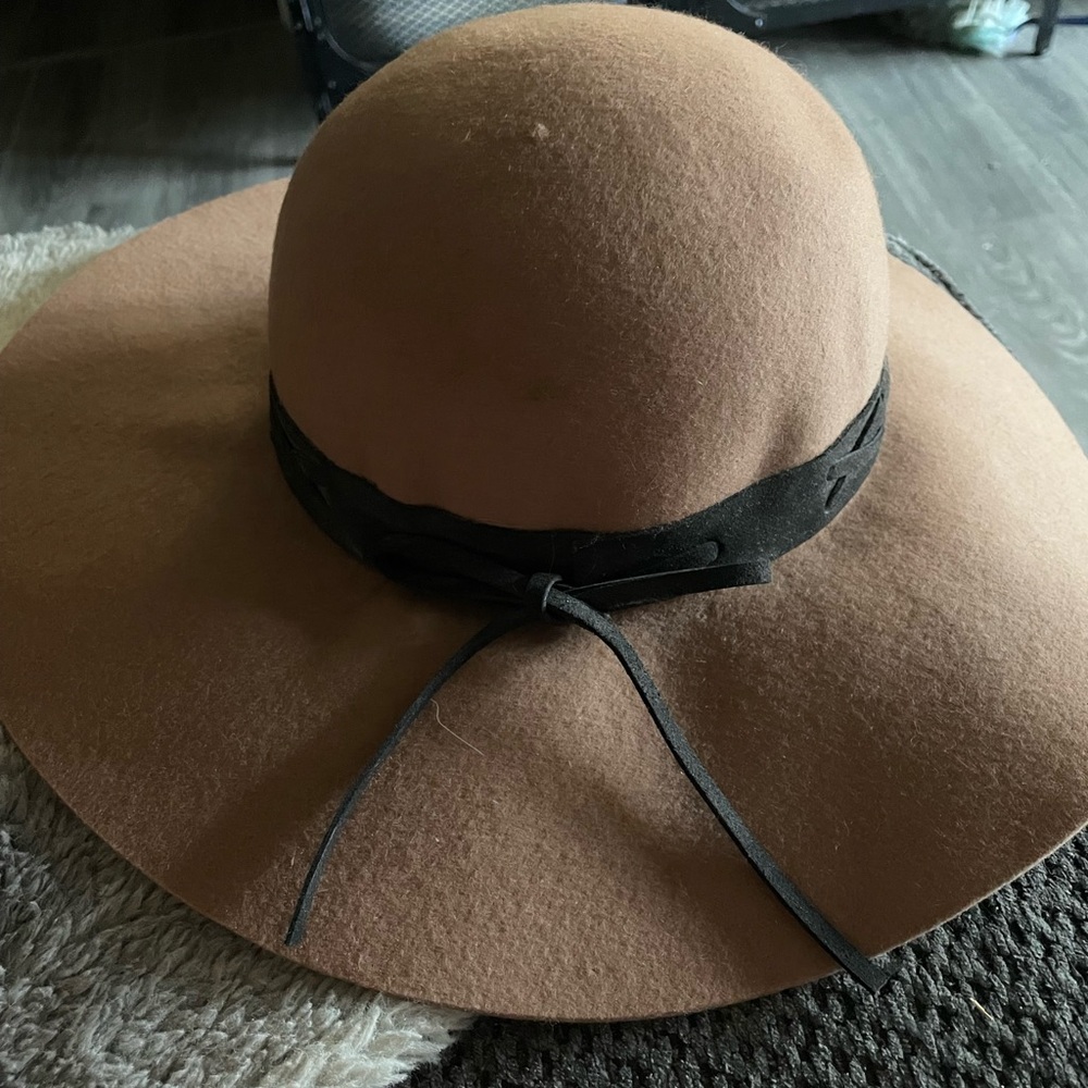 Womens Hat